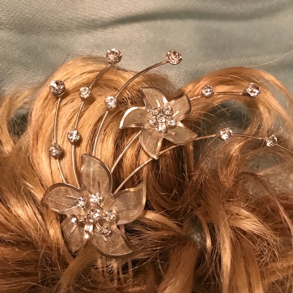 Vintage SILVER & RHINESTONE BRIDAL-HAIR PIECE well made 1960s - Picture 4 of 8